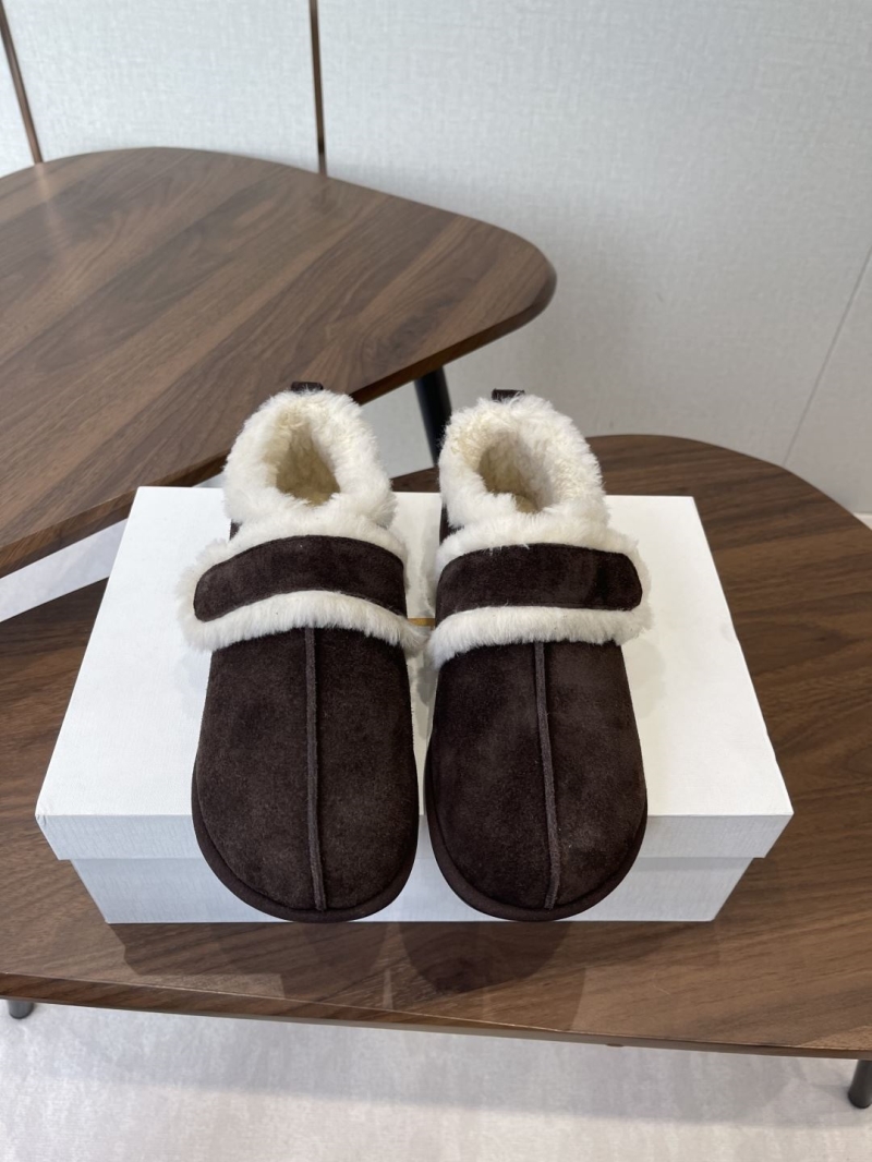 The R0w boots